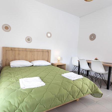 Dionysiasea 1 - Cozy Escape Steps From The Beach! Gazi Extérieur photo